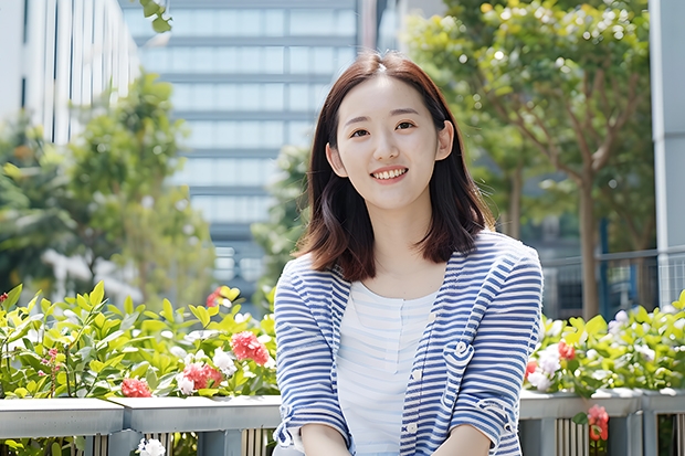 天津师范大学和北方工业大学美术艺考撞日子了，纠结中，哪个学校...
